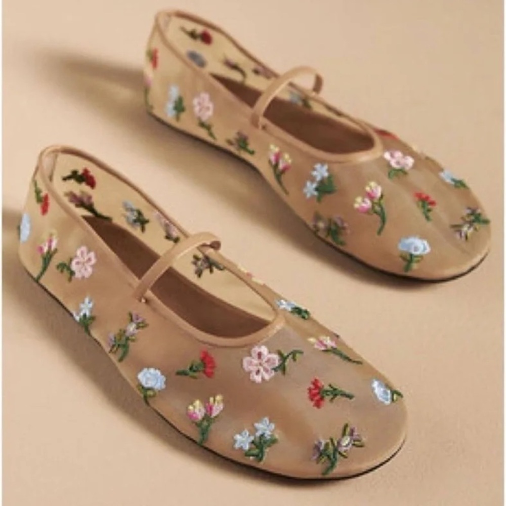 Jeffrey Campbell Tan Floral Embroidered Mary Jane Flats